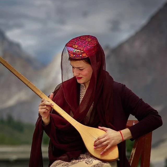 Authentic Hunza Valley Tours with Local Guides - 10 Days Tour Image