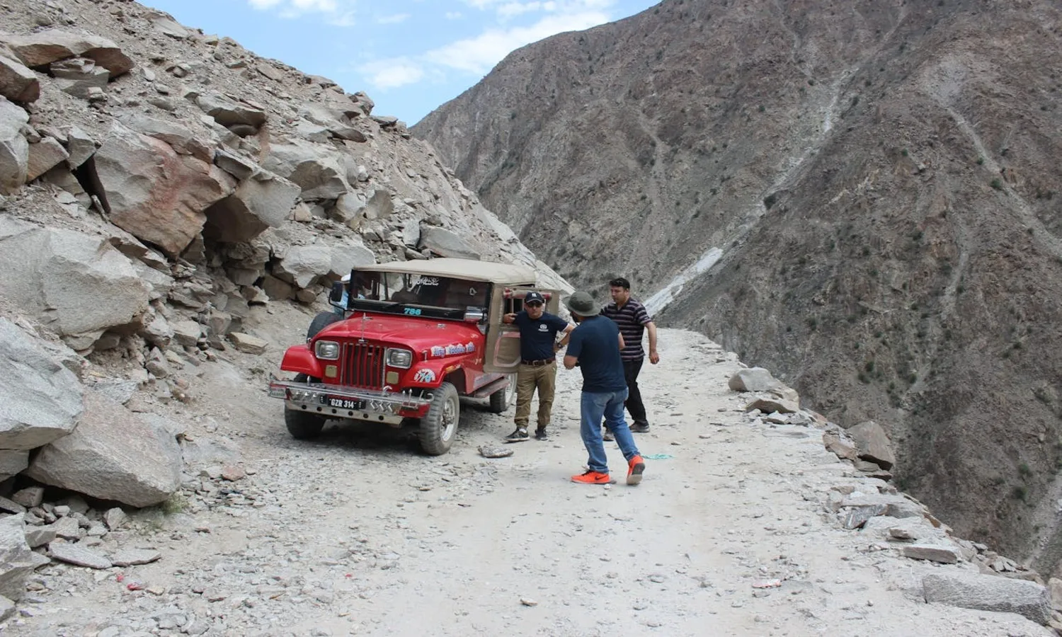 Northern Pakistan Tours - 10 Days Hunza Valley & Gilgit Baltistan Adventure Tour Image